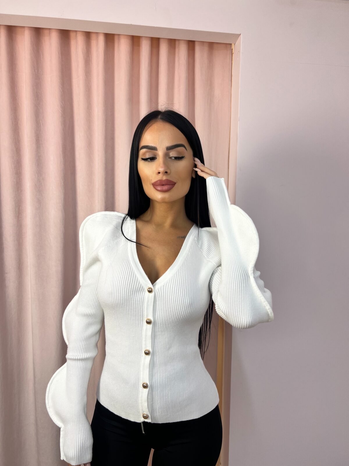 Τοπ με Ανάγλυφα Μανίκια — ΛΕΥΚΟ